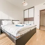 דירה Mozart With Garage פראג